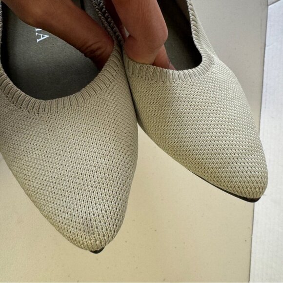 Vivaia Aria 2.0 Mint Gray Pointed Toe Ballet Flat Comfort Shoes Size 37.5 - Picture 11 of 16